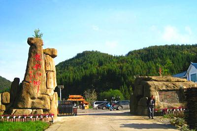 全州唯一！利川龙船调公园获评“湖北省五星级法治文化建设示范点”