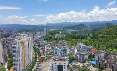 杭州市侨商侨领投资考察座谈会在恩施州城举行