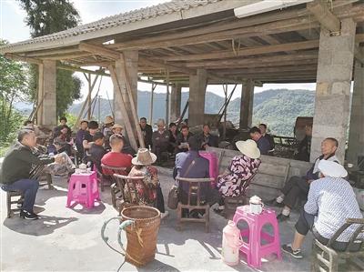 恩施市：推进“十进十建”落地生根