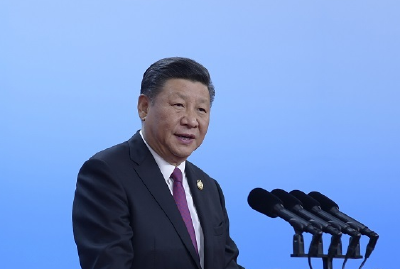 习近平出席中非领导人与工商界代表高层对话会暨第六届中非企业家大会开幕式并发表主旨演讲