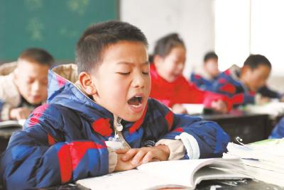 宣恩：“课外访万家”助力教育扶贫