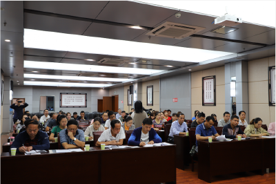 来凤文体新广系统暨文化市场“扫黑除恶” 专项斗争工作会召开