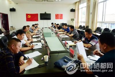 恩施市抓项目原材料供应为精准扶贫“护航”（图）