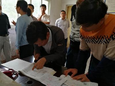 陈学明带队到恩施市、利川市开展全州农产品质量安全及贯彻实施农产品质量安全法律法规情况专题调研