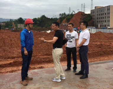 州高新区现场调研“承诺审批制”试点项目建设情况