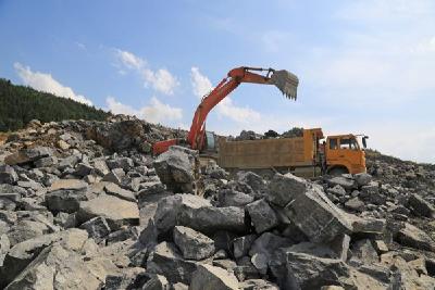 咸丰：重点工程建设不可挡！这11类涉黑涉恶行为将被严厉打击！