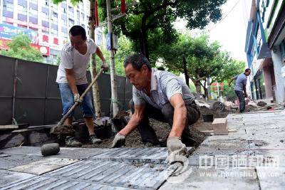 给你一个全新州城—恩施市加强城市建设纪略