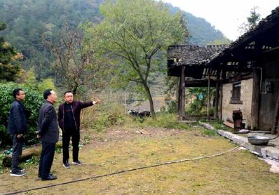加大力度 加快进度 全力推进危房改造工作