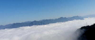 鹤峰: 云海奇观如临仙境