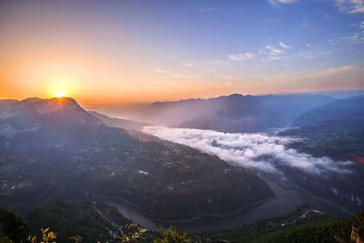随手拍:观清江美景 赏山乡风韵