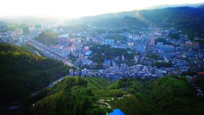 咸丰摘得“省级生态文明建设示范县”荣誉