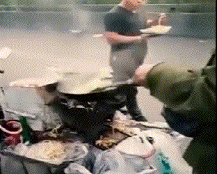 惊了！国庆高速卖炒面8天赚1个亿？！有人真这么做了，结果......