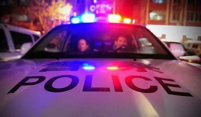 利川民警寻找“救人英雄”  男子：不值得一提