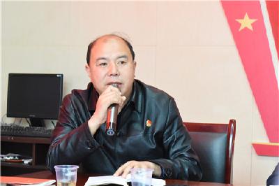 利川市检察院开展11月支部主题党日活动