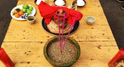 2018建始首届民俗杀猪饭 等你来！