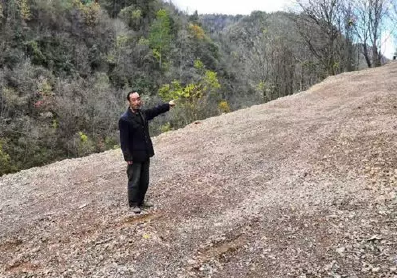 巴东担头河的砂石路通了 村民最爱说“感谢”