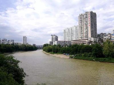 恩施市多措并举开展清江河道整治
