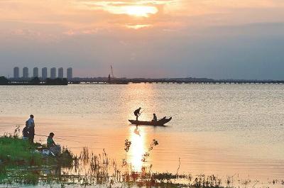 生态湖泊 湖北绿色发展——改革开放40年湖北湖泊保护工作回顾