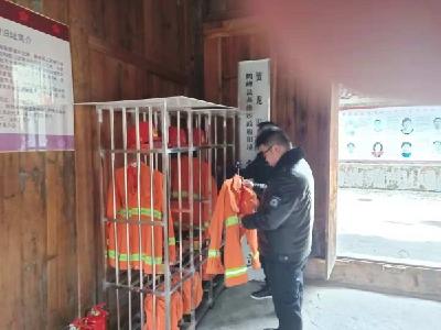 鹤峰县文化市场综合执法大队开展安全生产冬季专项大检查