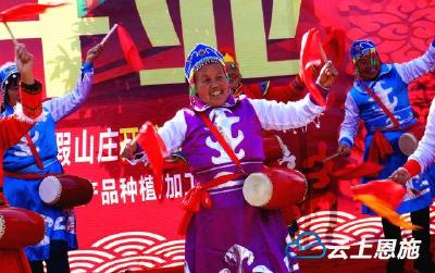 不出建始，这个地方也能让你领略一番草原风
