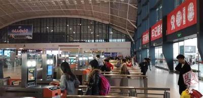 刷脸进站将扩容 扫码乘机更方便 春节坐高铁乘飞机不用取票