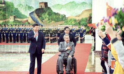习近平同厄瓜多尔总统莫雷诺举行会谈