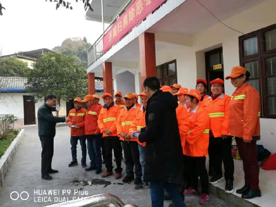 恩施公路：绷紧养护一线职工安全弦