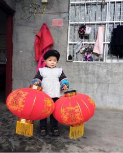 墨香暖人心 春联送祝福