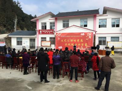 恩施州人社局送戏送岗到村  引导村民到立讯就近就业