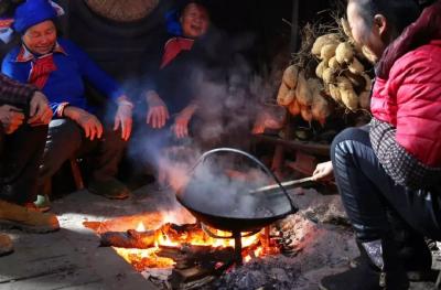 图集｜南方人的取暖“神器”：火椅、火篮，还有“火娃”