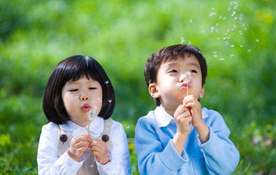 建始县首家企业职工子女托管中心挂牌