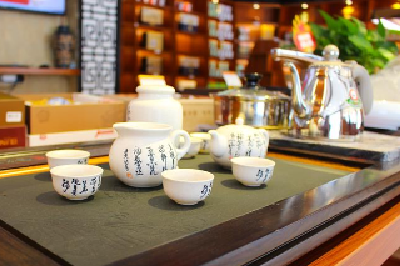 探索茶旅融合新路子  巴东郡贡茶体验馆雅致开馆  