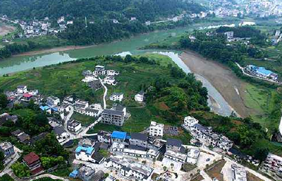 恩施屯堡：20余名返乡青年和大学生围炉畅谈，说了啥？