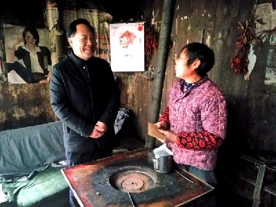 州食药检中心开展春节前走访慰问活动
