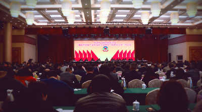 直播回顾 | 政协恩施州八届三次会议第二次全体会议委员大会发言
