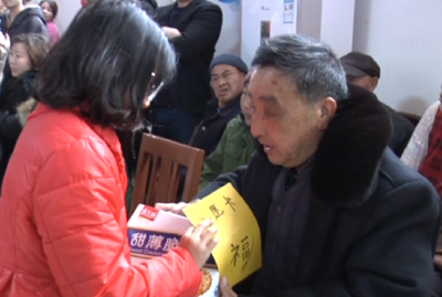 恩施71岁福利院老人：很暖心 我们并没有被遗忘