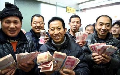 鹤峰劳动监察部门为139名农民工追回工资301.8万元