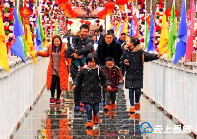建始这个地方暗藏玄机，每天高潮迭起让人流连忘返