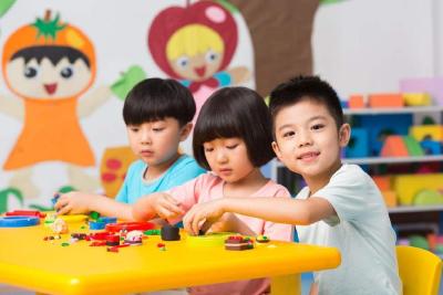 办好群众家门口的学校 今年湖北普惠性幼儿园将扩面