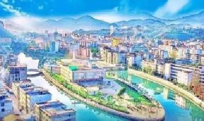 建始半天套开三个大会会议精神同步传达到乡村