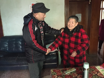 州公路局开展春节走访慰问离退休同志