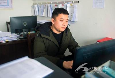 【百姓故事】龙航：“不服输”的村支书