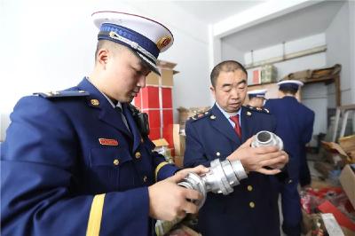 消防产品也有假？恩施州392件消防产品不合格当场收缴！