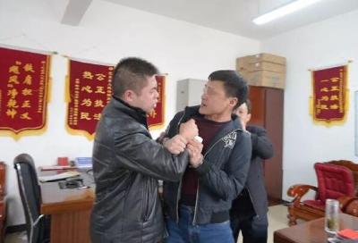 自己欠钱不还 还撒泼阻止前妻还款 巴东一“嚣张男”被拘留十五日