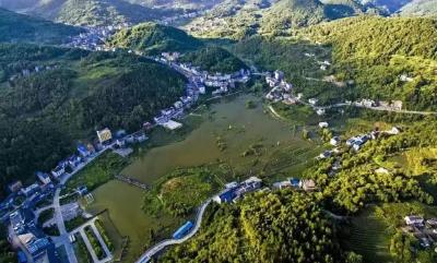 杨云彦在建始调研扶贫工作时要求 高质量完成脱贫攻坚巡视整改任务