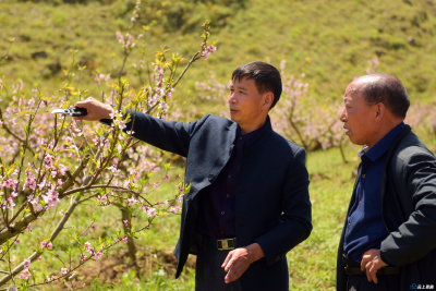 李光宏：退伍返乡建新功