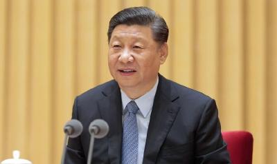 习近平：坚持政治建警改革强警科技兴警从严治警