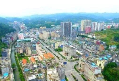 咸丰：严格执行社会保险降费率政策今年企业将减负1600万