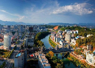 柯俊主持召开州委网络安全和信息化委员会第一次会议强调 努力推动全州网信事业迈上新台阶