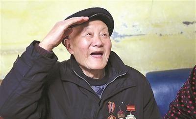 视频 | 柯俊主持召开州委常委会会议强调 深入贯彻习近平总书记对张富清同志先进事迹的重要指示精神
